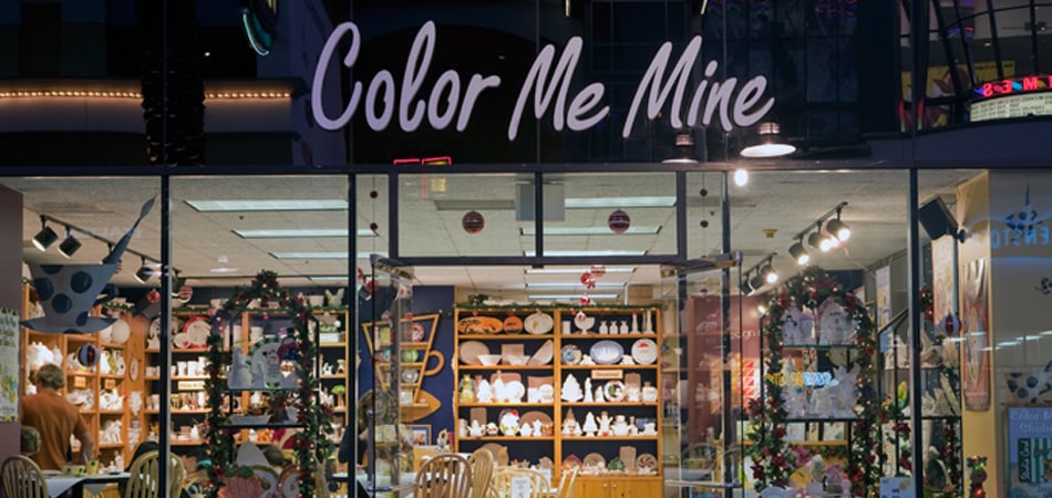 color me mine store hours